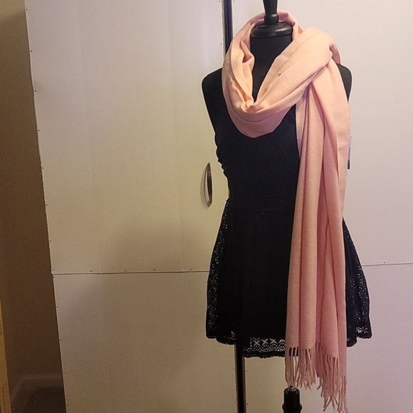 Scarf - Picture 2 of 2